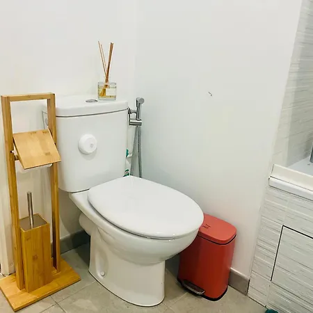 Apartament Luxury A 10mn Du Centre De Paris & Free Parking