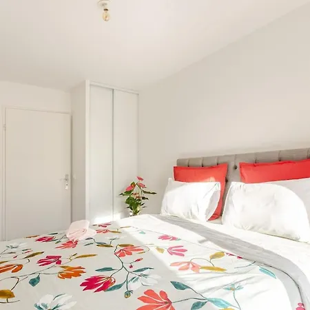 דירה Luxury A 10mn Du Centre De Paris & Free Parking *
