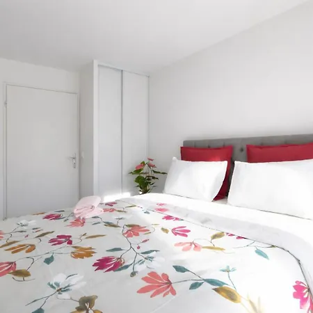 Apartment Luxury A 10mn Du Centre De Paris & Free Parking *