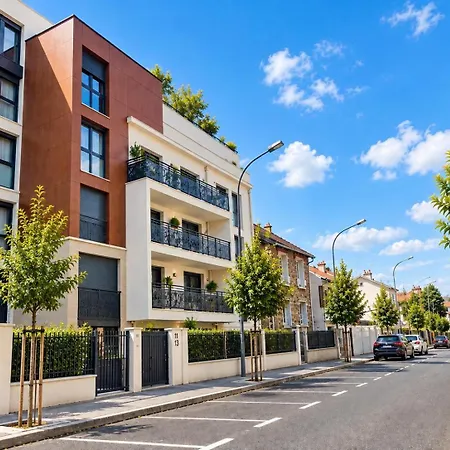 Luxury A 10mn Du Centre De Paris & Free Parking דירה